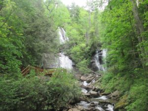 Anna Ruby Falls